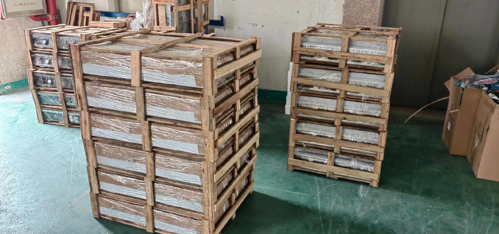 源頭工廠直供，一站式采購酒店廚房電器與文具用品
